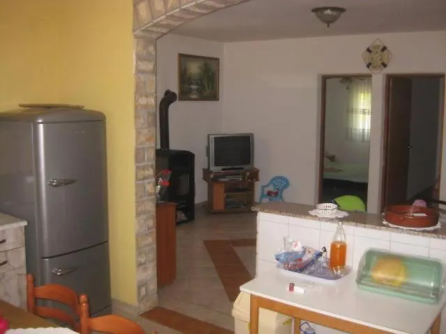 Apartmani Stjepan Veselko Vir 0*,  Croatia