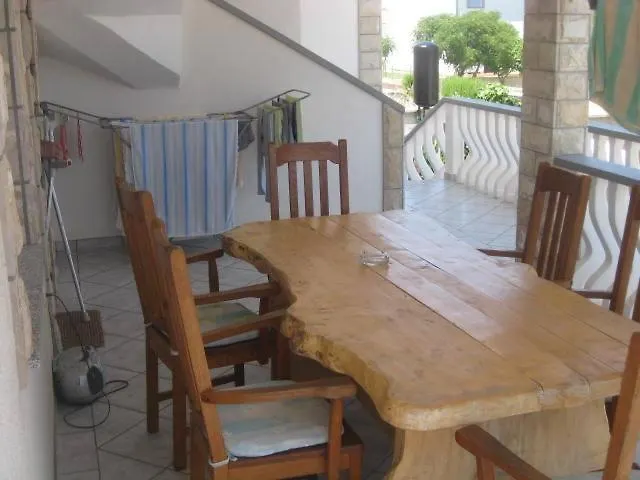 Apartmani Stjepan Veselko Vir