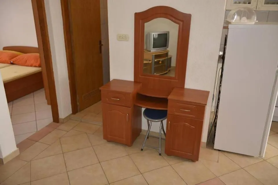 Apartment Apartmani Stjepan Veselko Vir Croatia